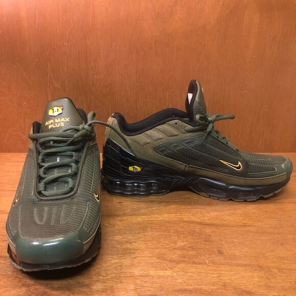 Limited Edition Men’s Nike Air Max Plus 3 TN Olive + Orange Sneakers size 12 - Picture 3 of 9